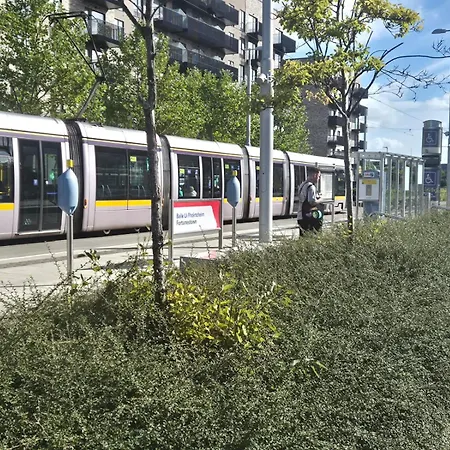 Double Beside Tramline Alloggio in famiglia *